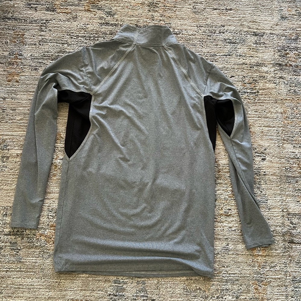 Kimes Ranch pullover - Picture 2 of 4